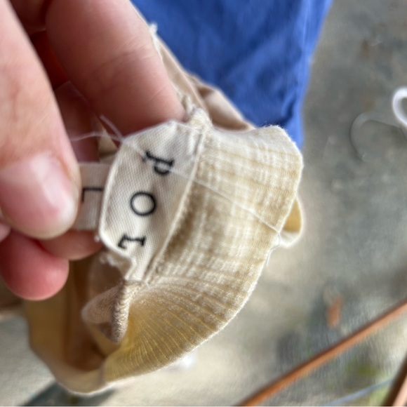 💕POL “ Houston 5 “ POL Star Patch Top Relaxed Fit Shirt LARGE - Picture 7 of 7